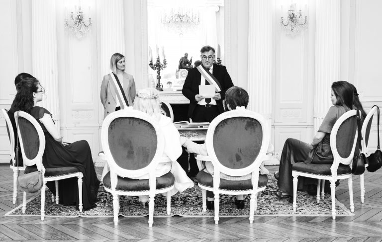 Photographe mariage Parc de Grouchy Osny – séance couple en extérieur